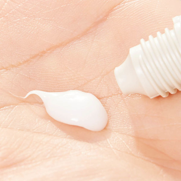 むくみ 乾燥 エイジング お悩み別に選べるファンケルの目元美容液が優秀 Noin ノイン